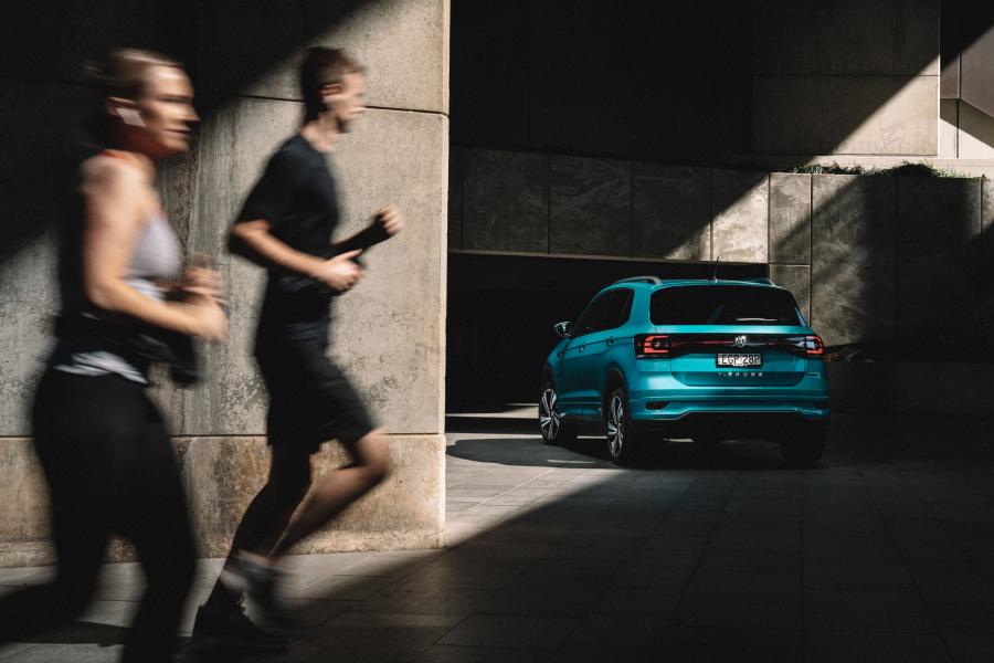  Volkswagen T-Cross R-Line 2020 года  (AU) (фото 10 из 41)